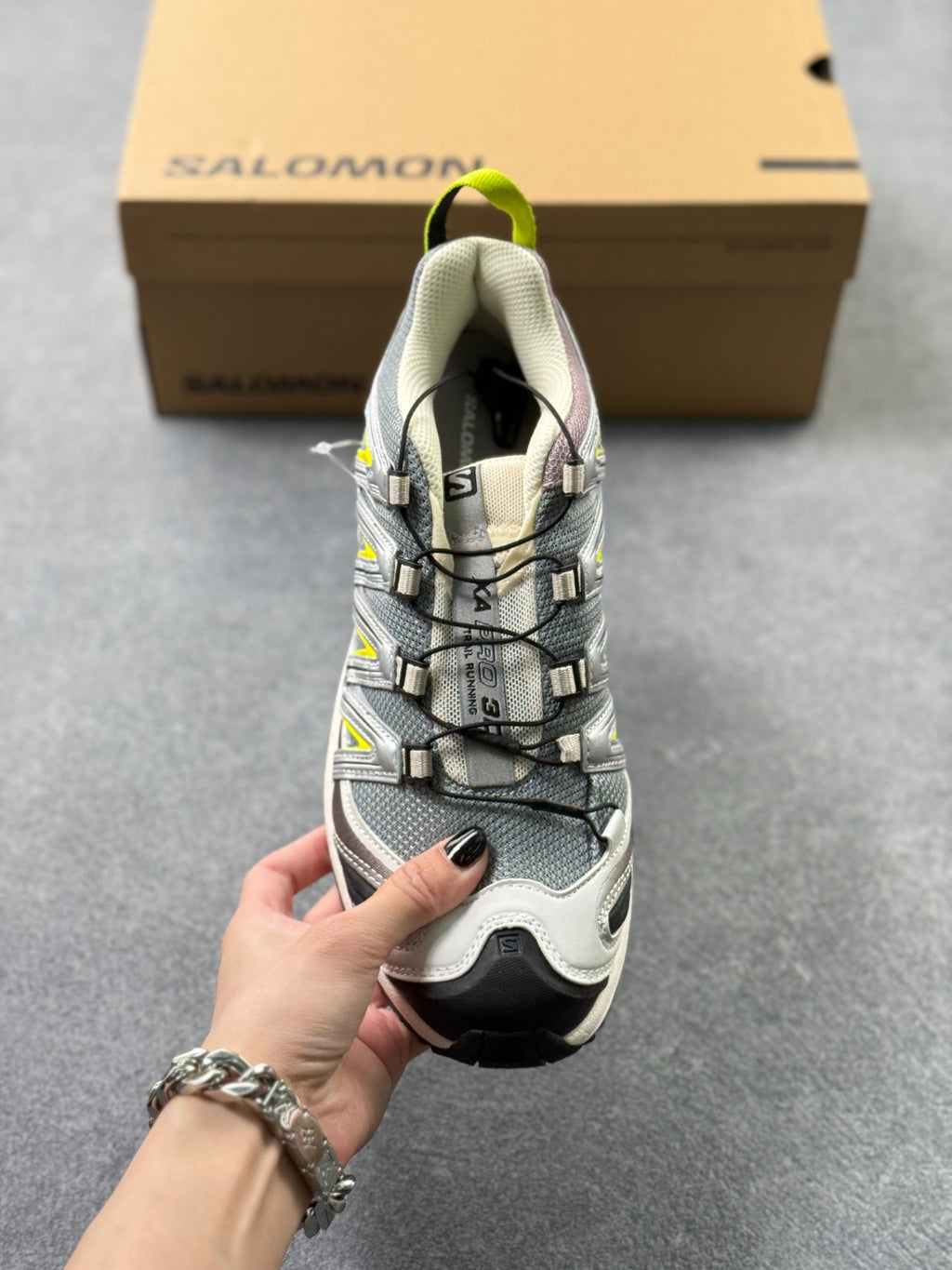 Outdoor trail running shoes 0726042201