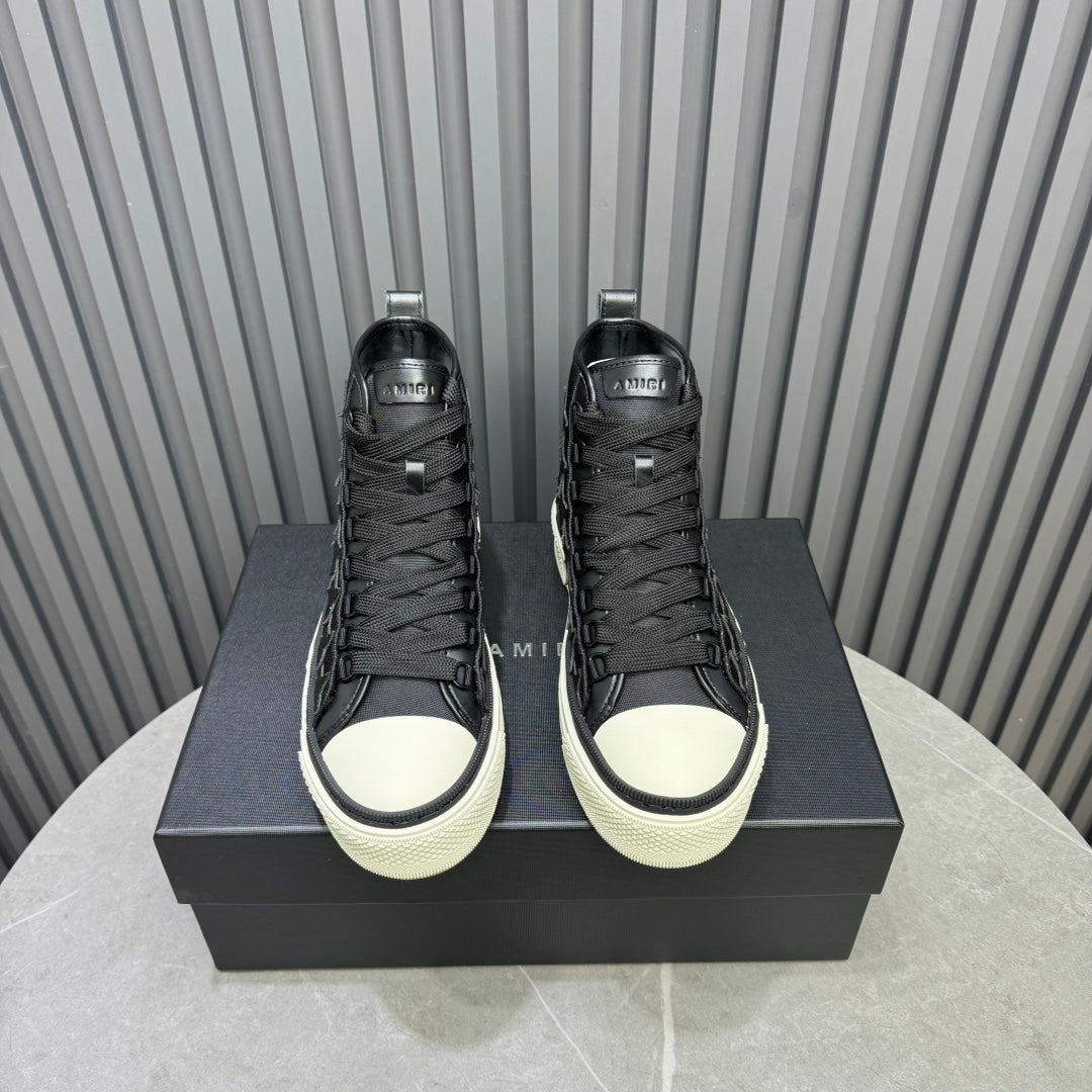 Trendy Couple Bone-Print Sneakers 1026060519