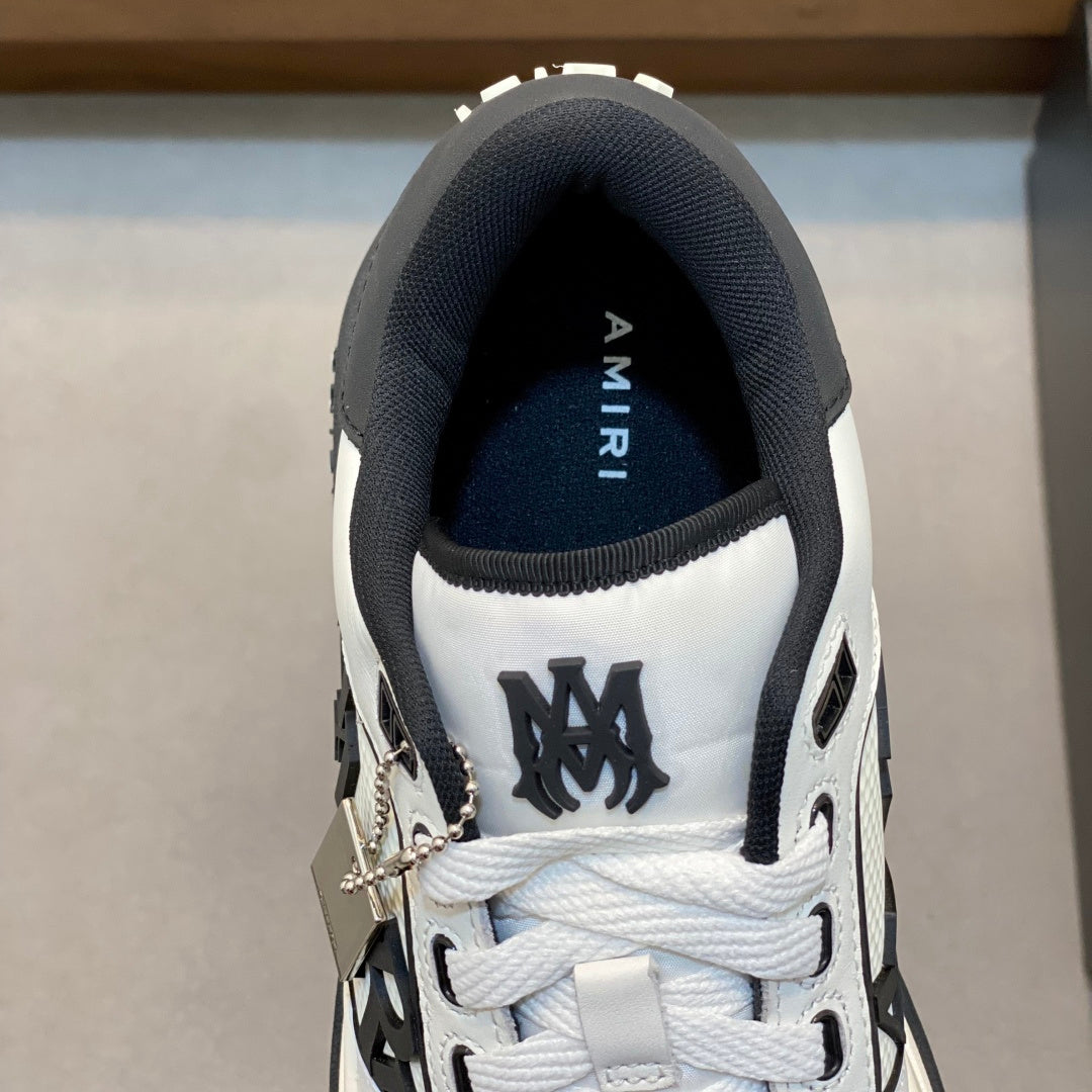 Casual athletic sneakers 1026060513