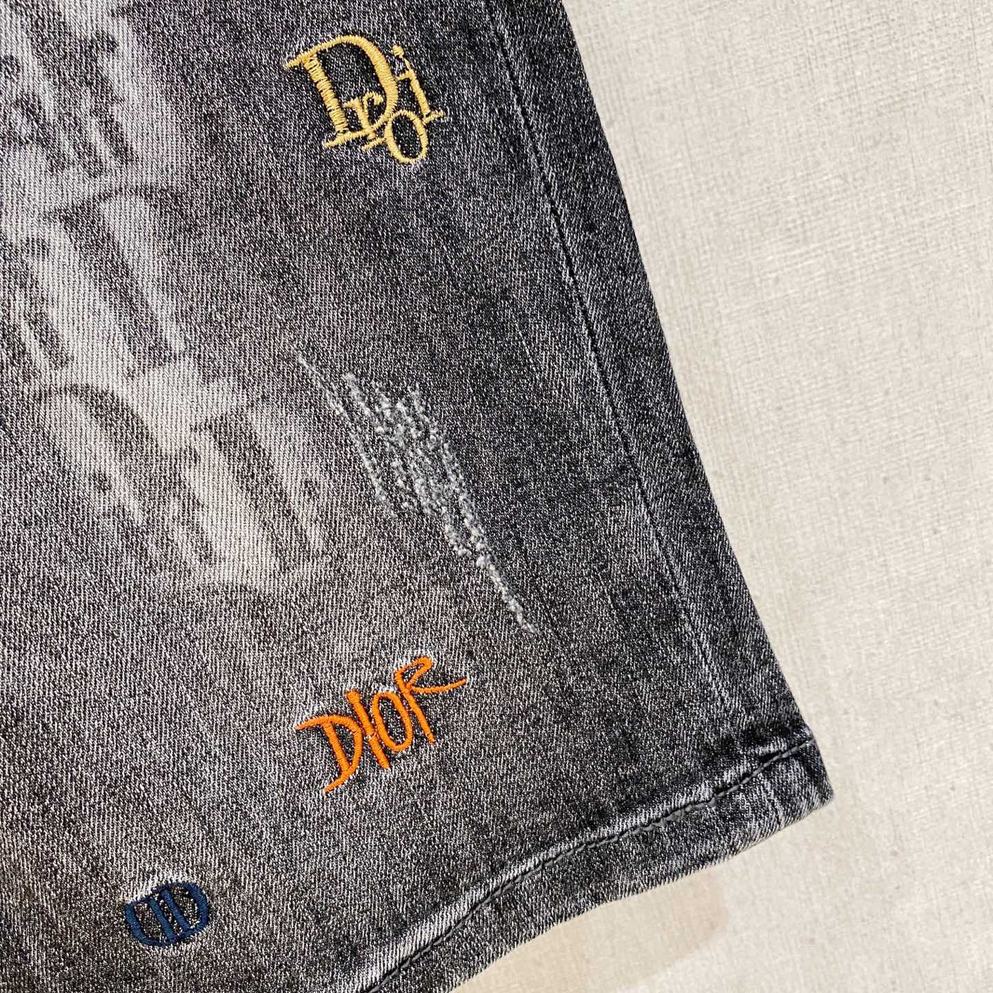 New Arrivals in Men's Denim Shorts 1026062512